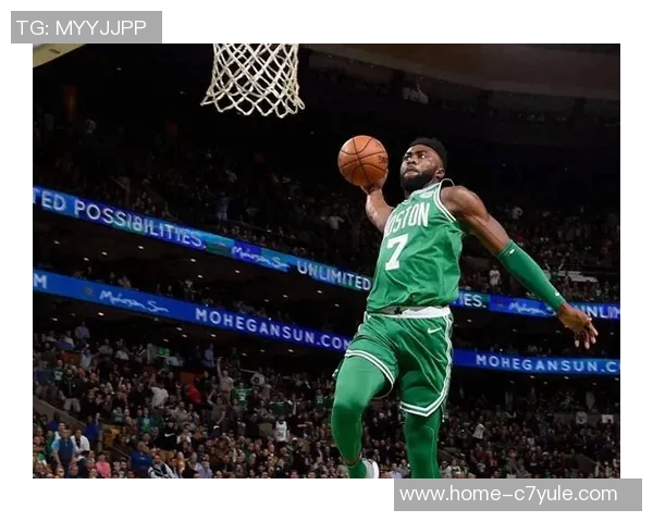 杰伦布朗称赞蒂尔曼表现出色末节发挥堪称现象级的全能球员